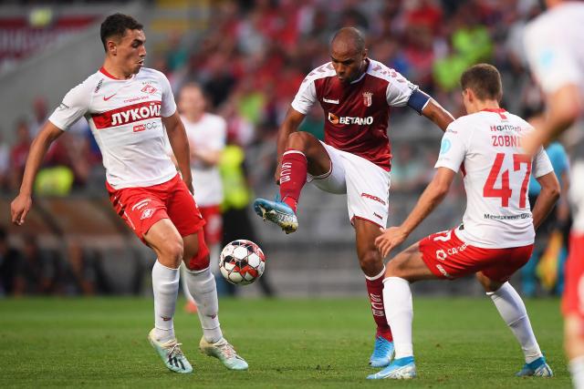 场均25分14篮板！杨文学蝉联NBL常规赛MVP