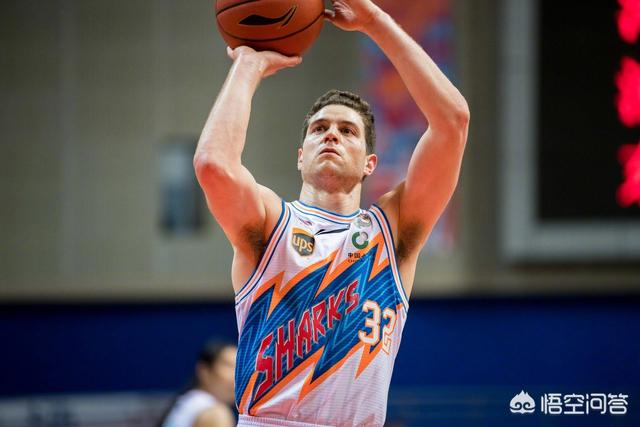 解说:李凯尔不适合中国队 但敬佩他的职业精神